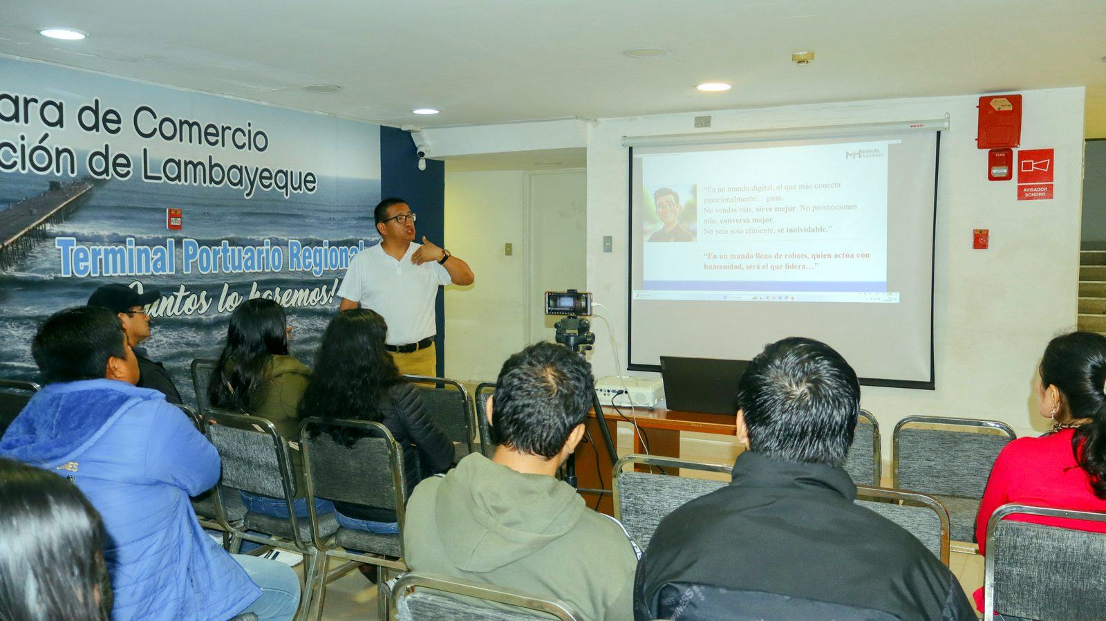 Programa de formación de líderes de Estrategias SAC