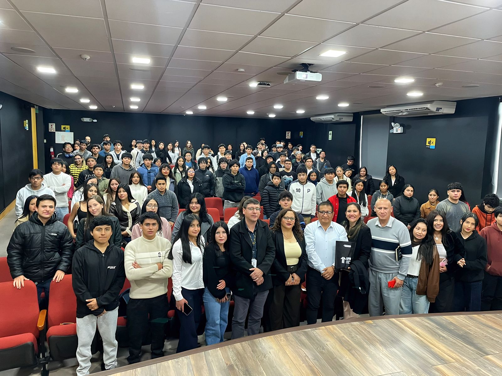 Participantes de un programa de formación en la Universidad Privada del Norte
